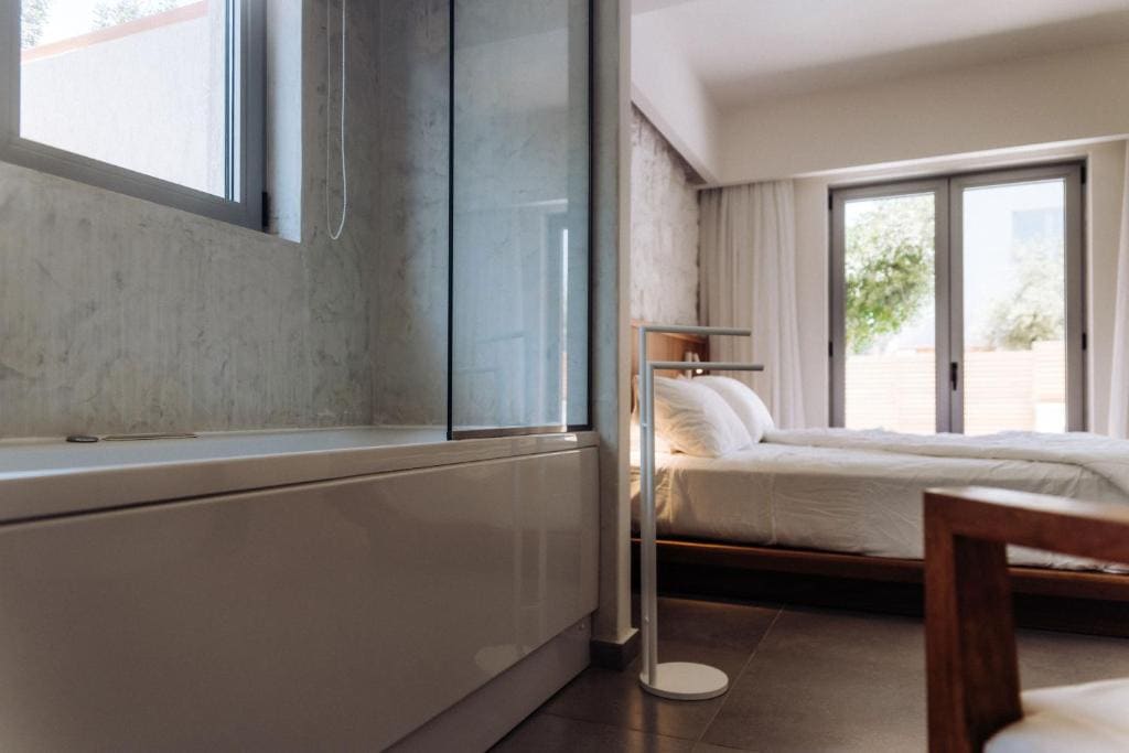 Suite with Private Pool room - Image 2