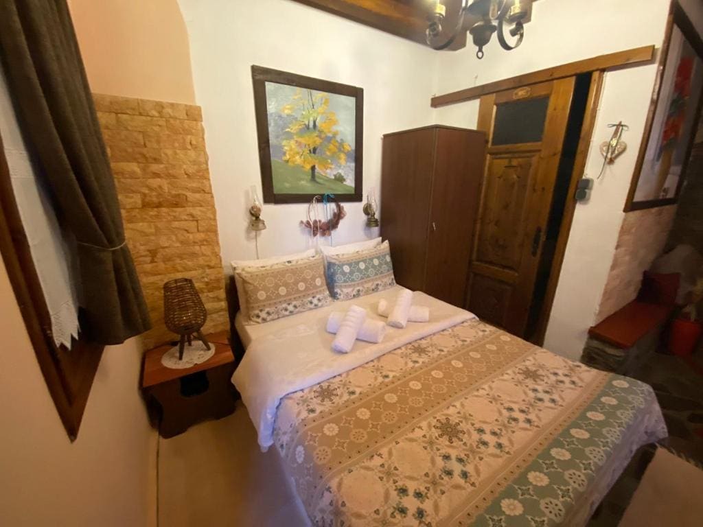 Room room - Image 3