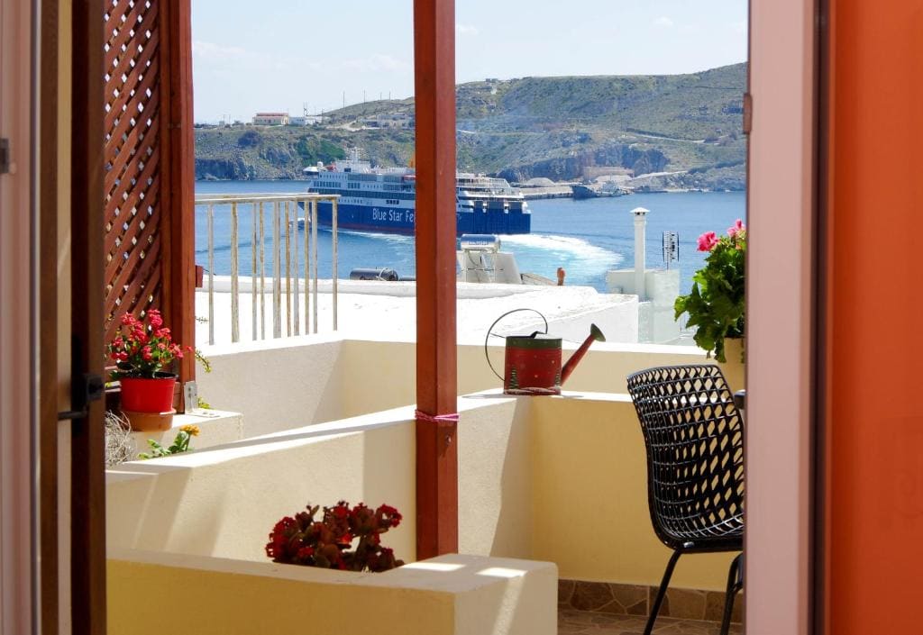 Deluxe Double or Twin Room with Sea View room - Image 2