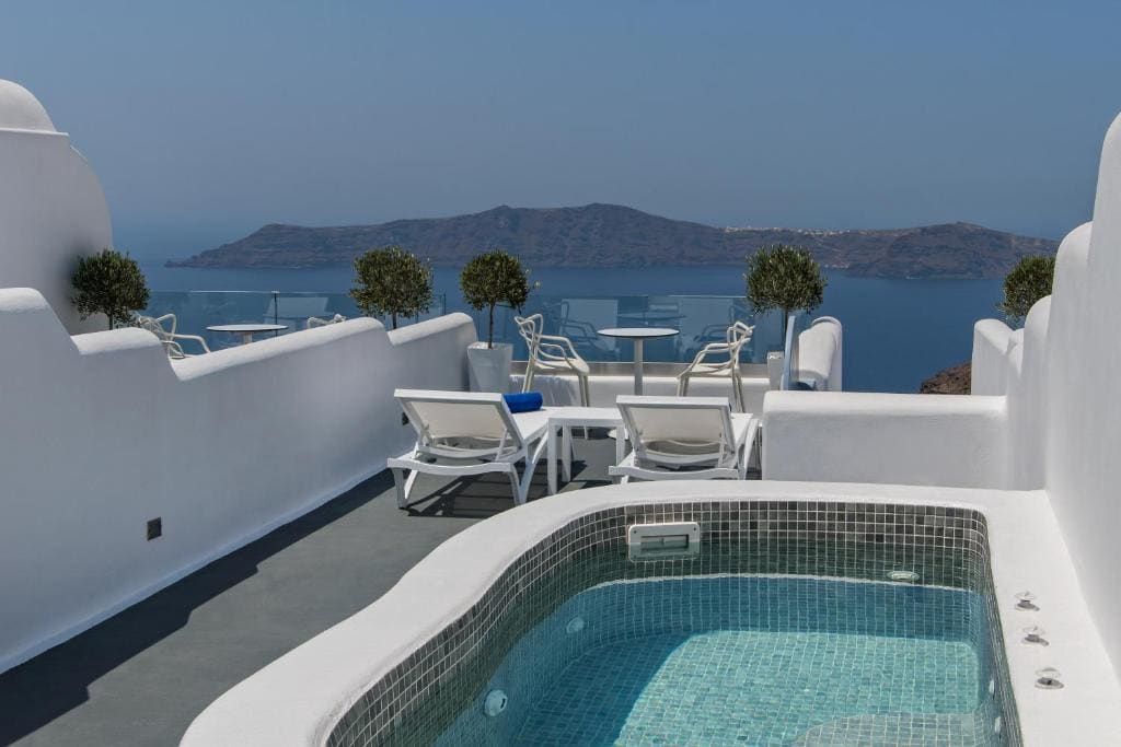 Grand Luxury Plunge Pool Suite room - Image 2
