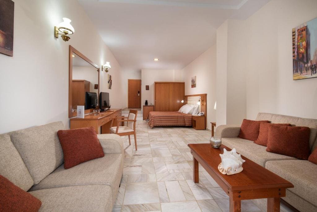 Junior Suite room - Image 3