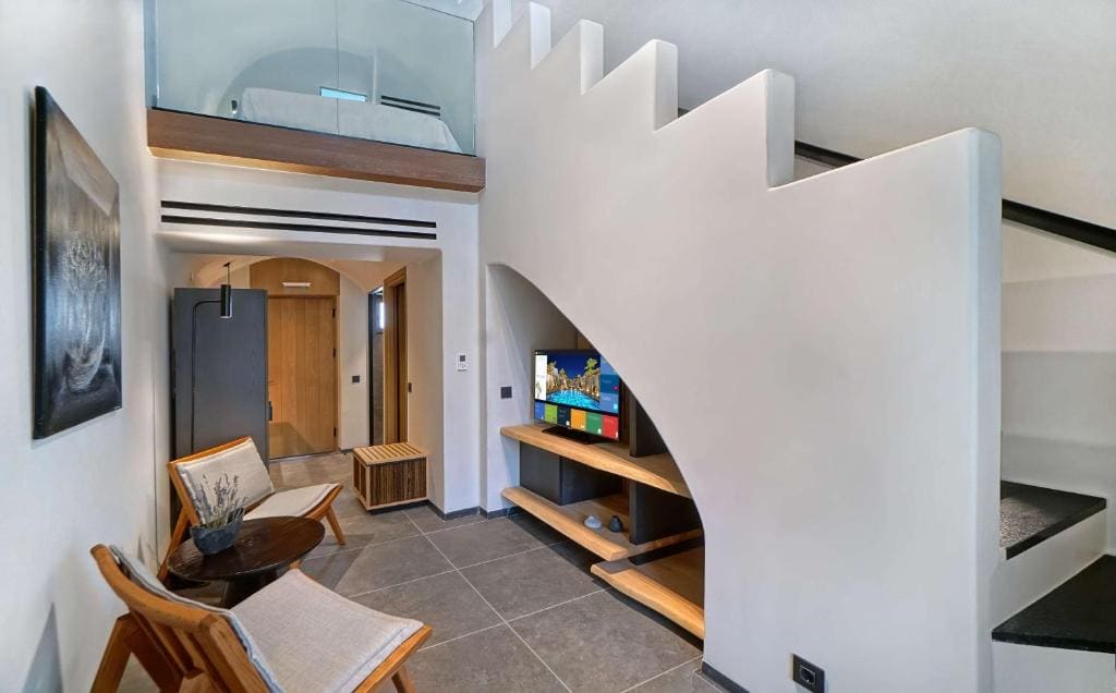 Junior Suite - Mezzanine room - Image 2