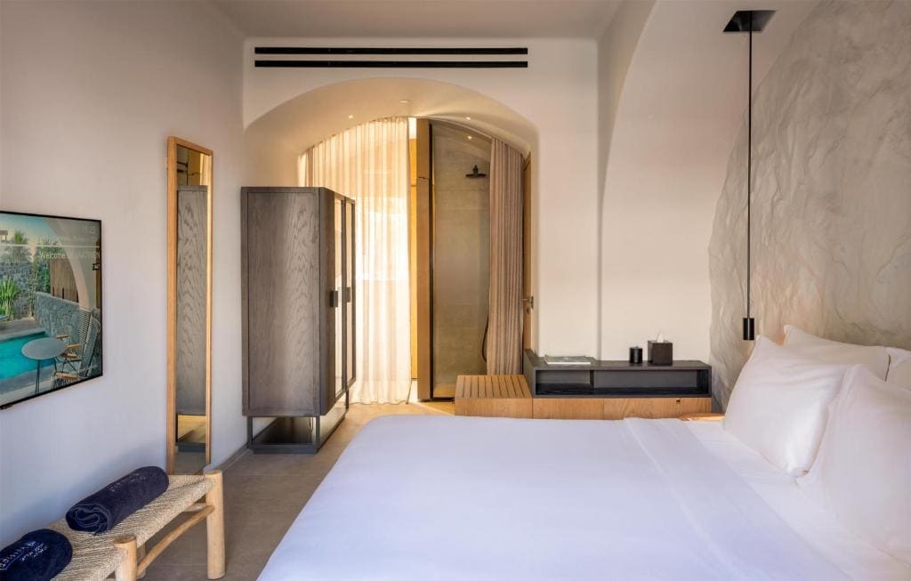Premium Room-Terrace-Jacuzzi room - Image 1