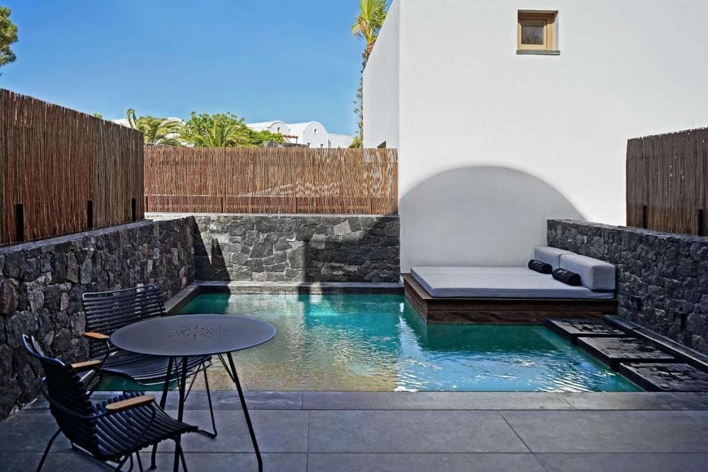 Premium Room-Terrace-Plunge Pool room - Image 1