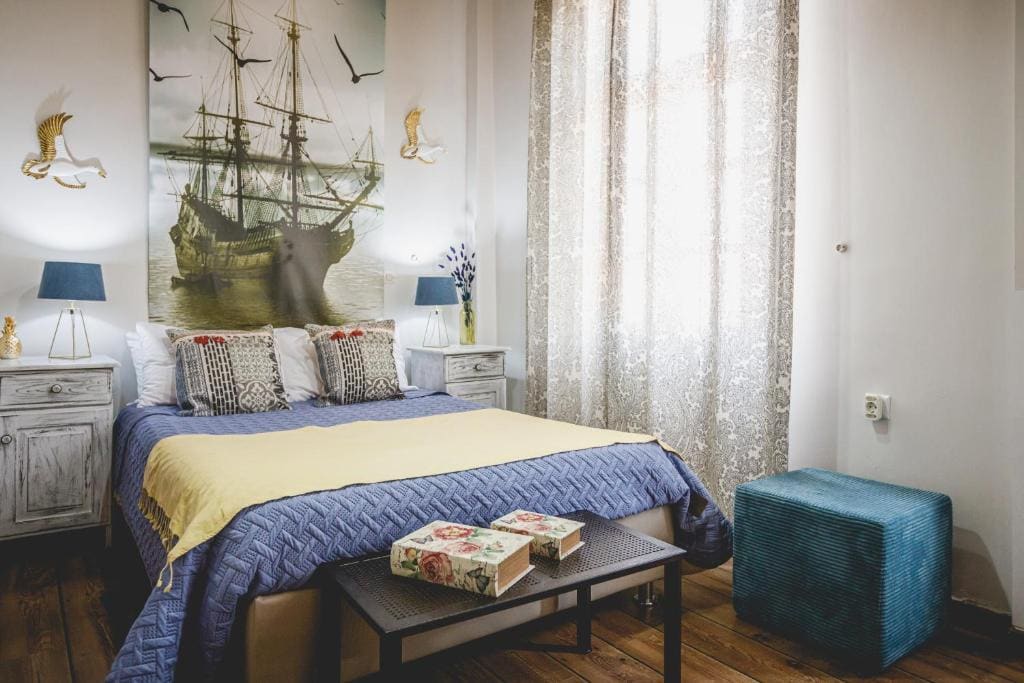 Double Room with Balcony room - Image 1