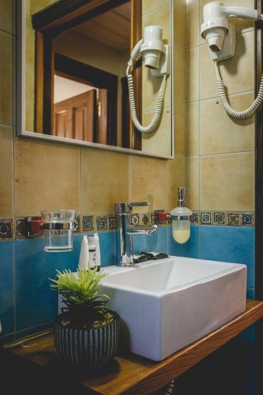 Superior Double Room room - Image 1