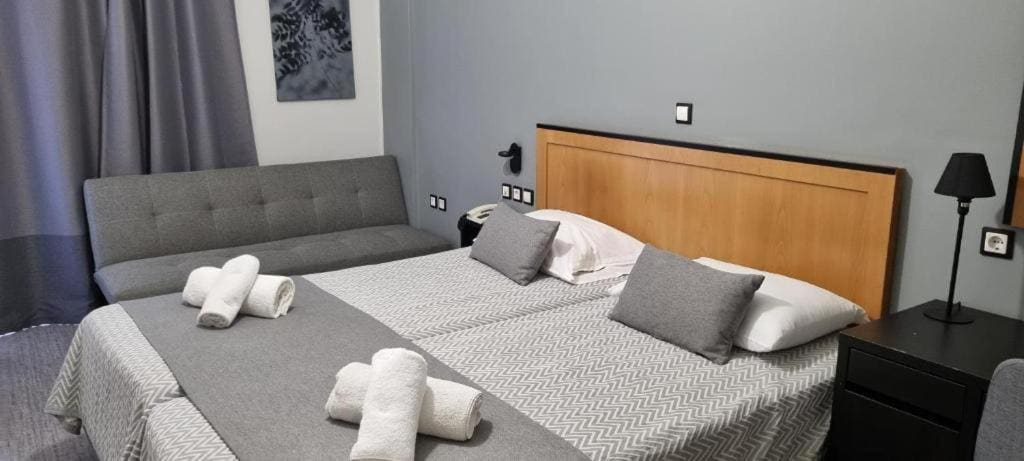 Classic Twin Room room - Image 1