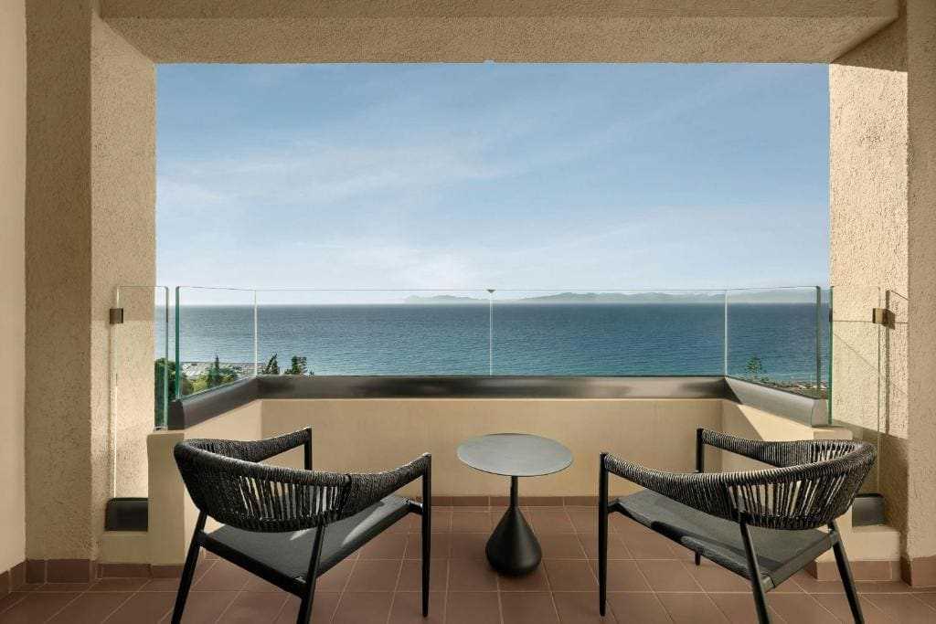 Aegean Suite, 1 Bedroom 2 room Suite, 1 King, Sofa bed room - Image 2