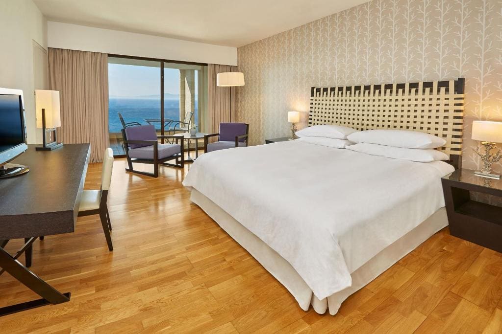 Panoramic Room, Guest room, 1 King, Sea view, Balcony room - Image 1
