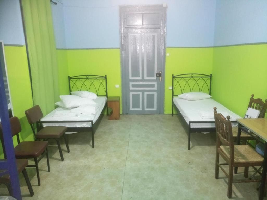 Family Room room - Image 2