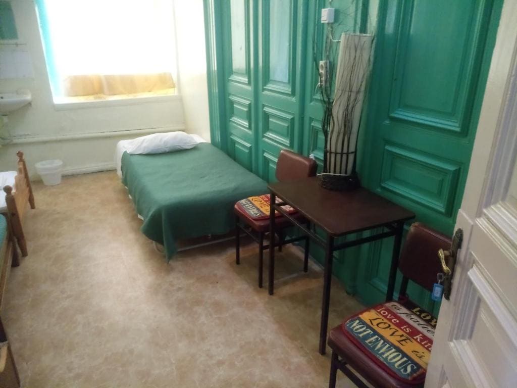 Quadruple Room with Shared Bathroom room - Image 1