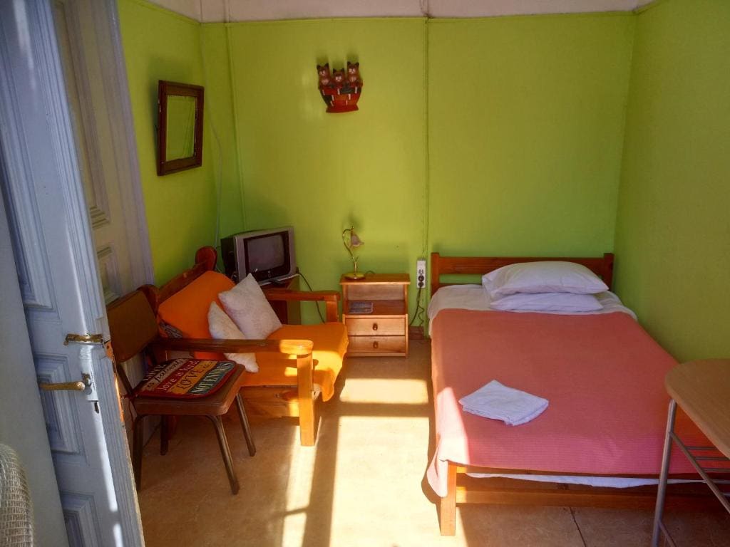 Double Room with Balcony room - Image 2