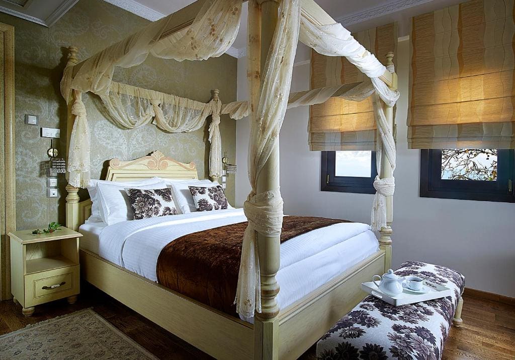 King Suite with Sea View room - Image 2