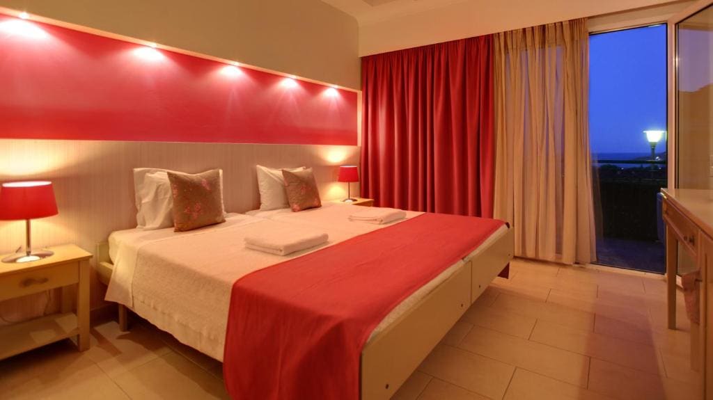 Twin Room with Sea View room - Image 2