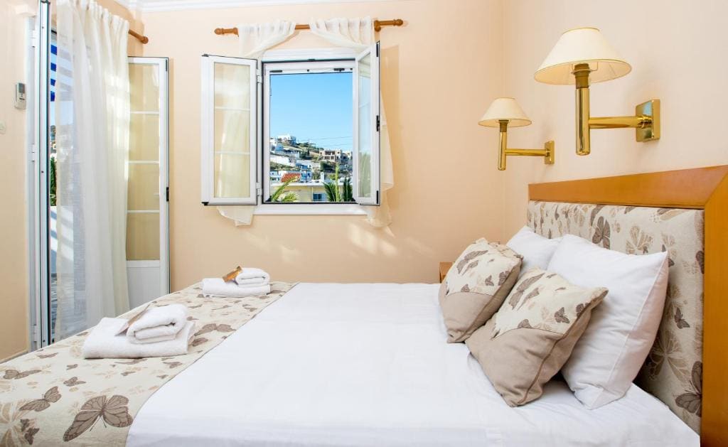 Superior Family Interconnected Apartment with Balcony and Garden View room - Image 1