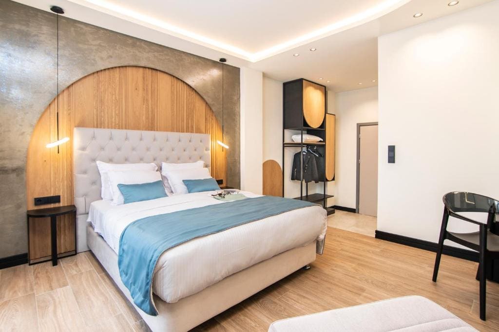 Suite room - Image 1