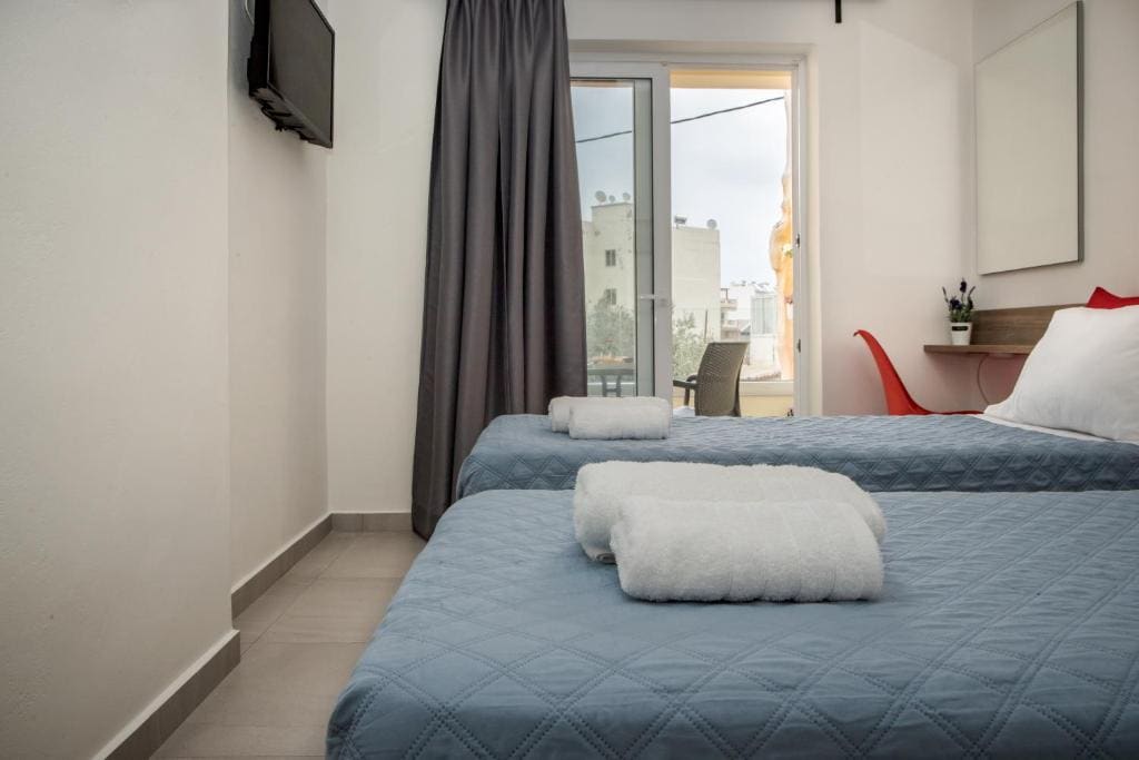 Studio with Garden View room - Image 1