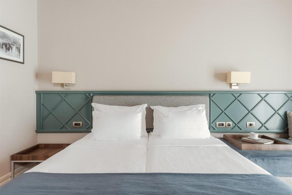 Standard Double or Twin Room with Balcony room - Image 2