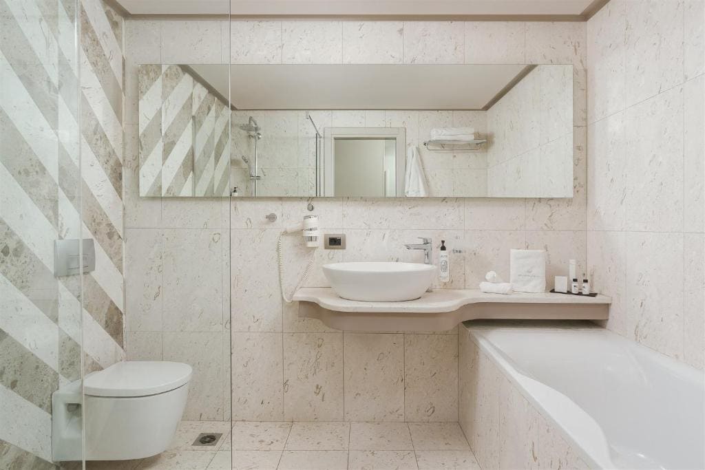 Standard Double or Twin Room with Balcony room - Image 1