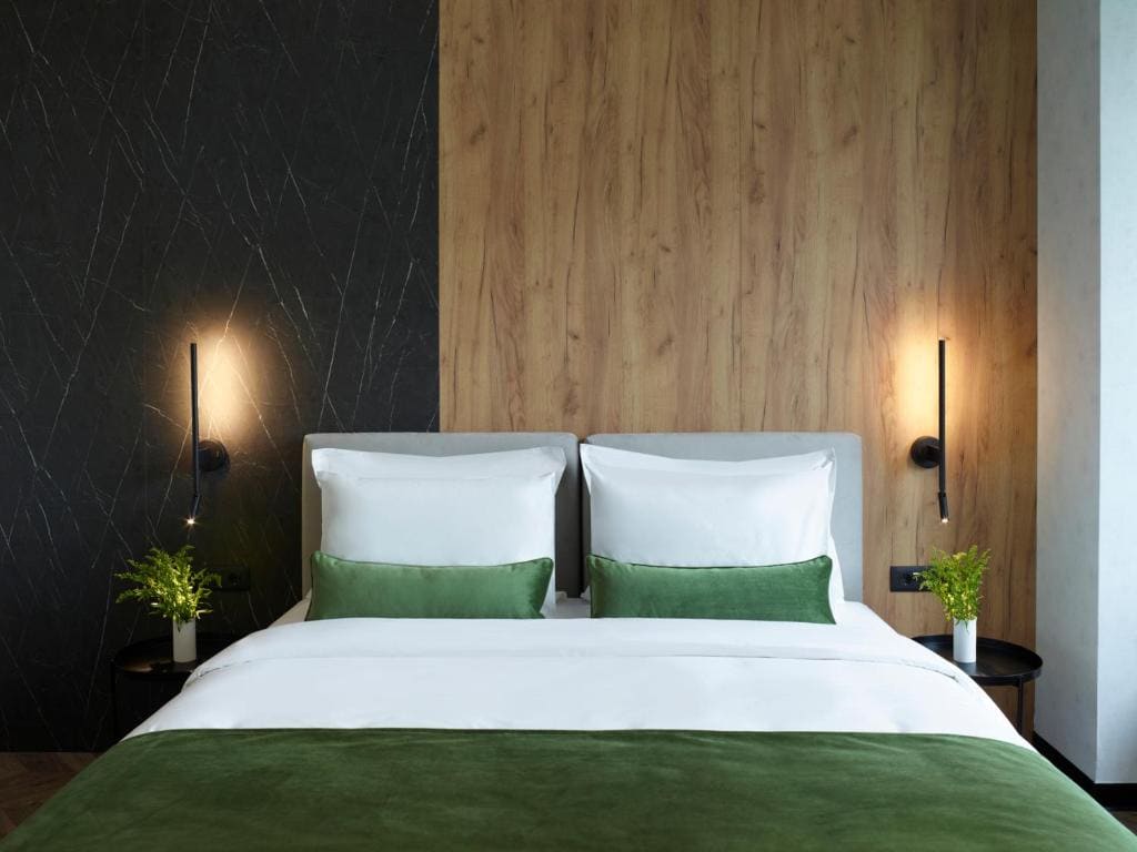 The Port Double Room with City View room - Image 1