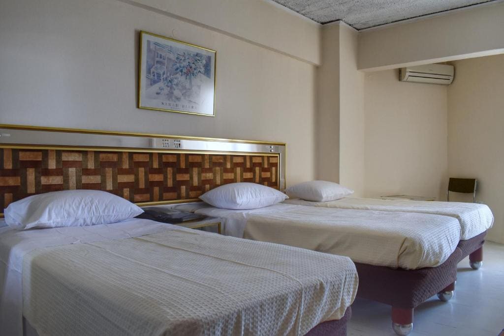 Triple Room with Sea View room - Image 1