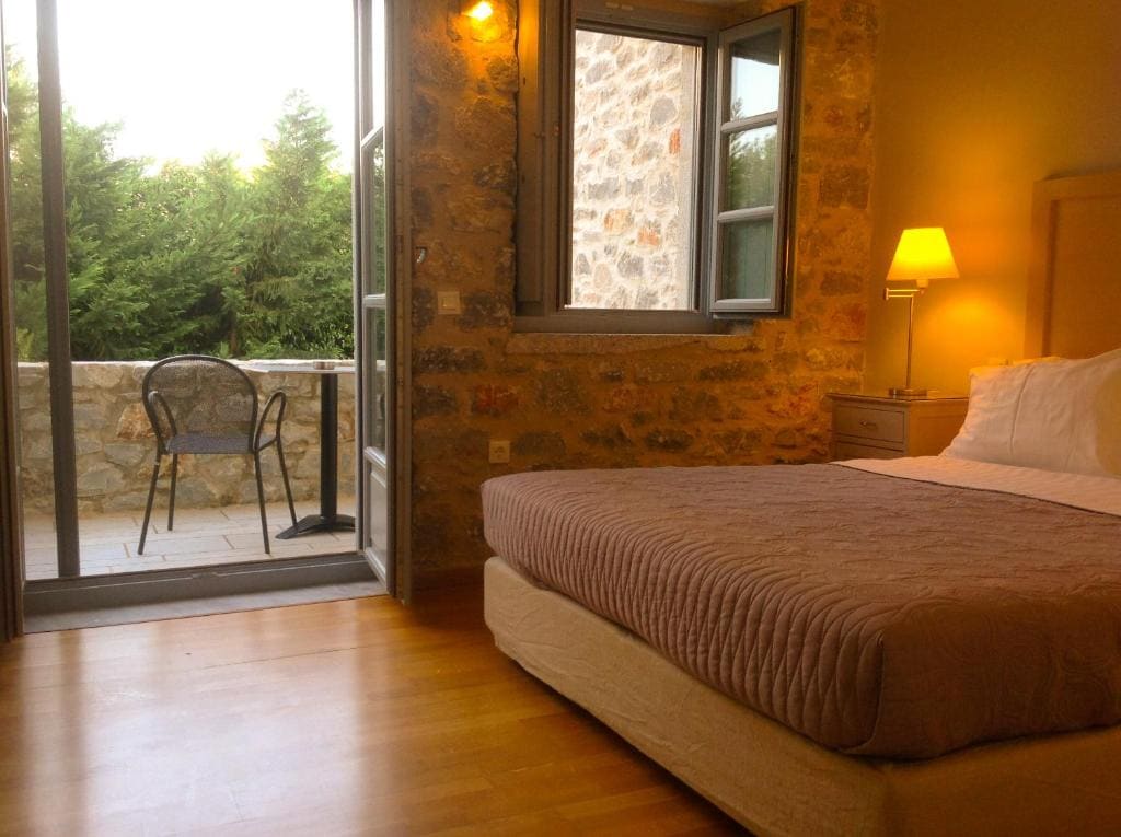 Standard Room with Garden View room - Image 3