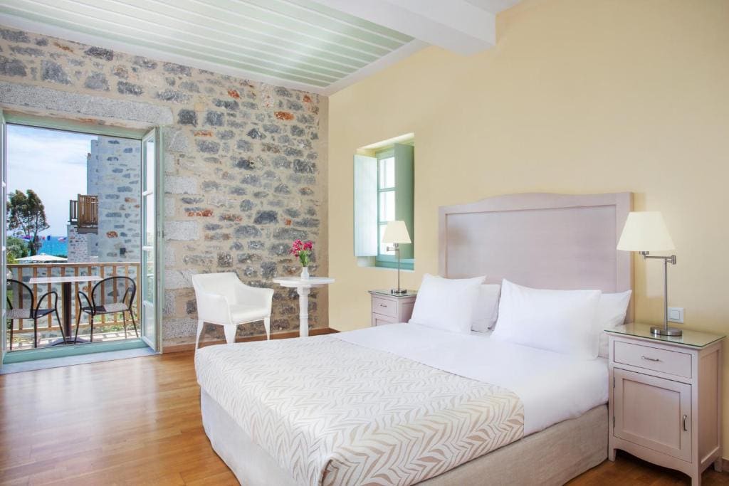 Standard Room with Garden View room - Image 2