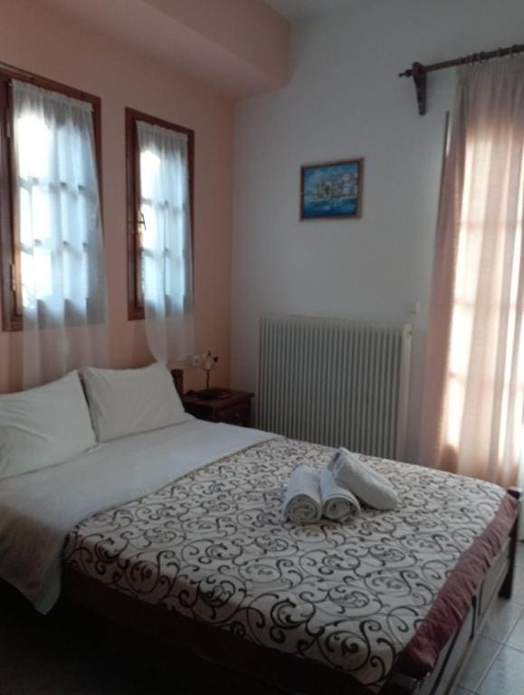 Double or Twin Room with Sea View room - Image 3