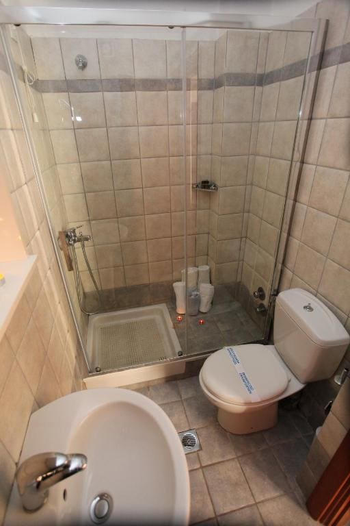 Double or Twin Room room - Image 2