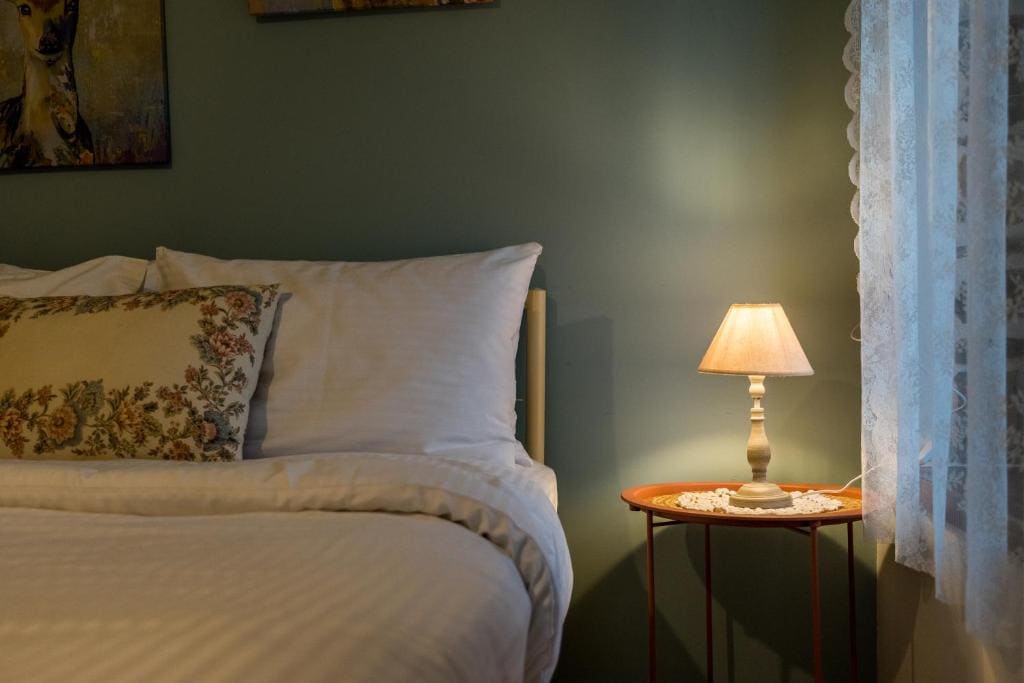 Quadruple Room with Mountain View room - Image 3