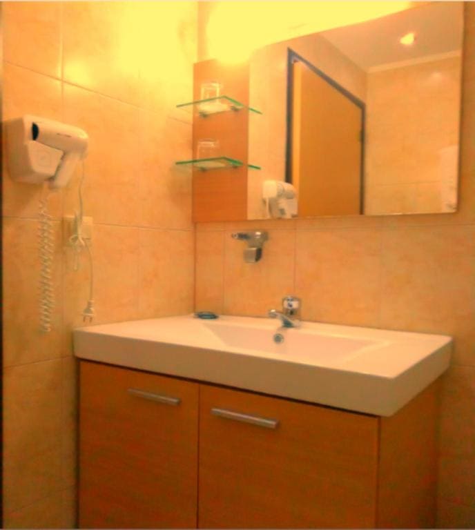Double or Twin Room room - Image 2
