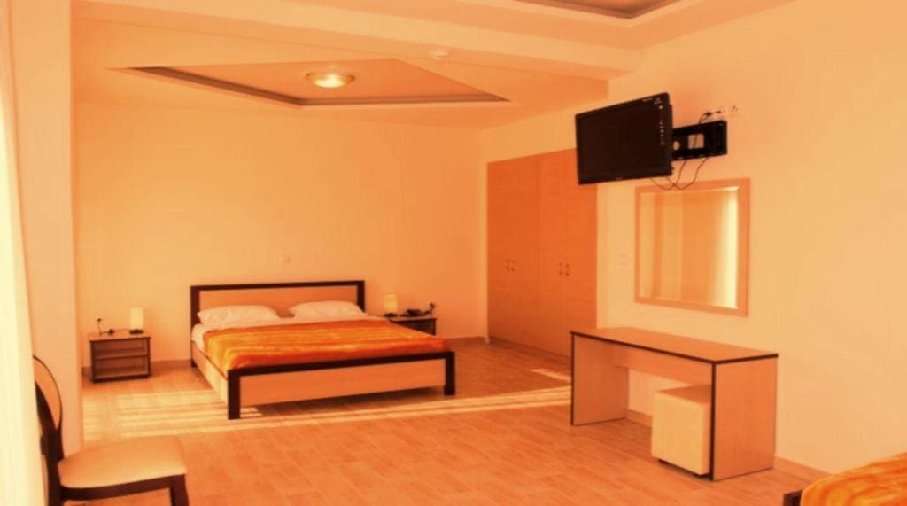 Quadruple Room room - Image 2