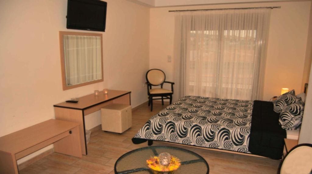 Suite room - Image 2