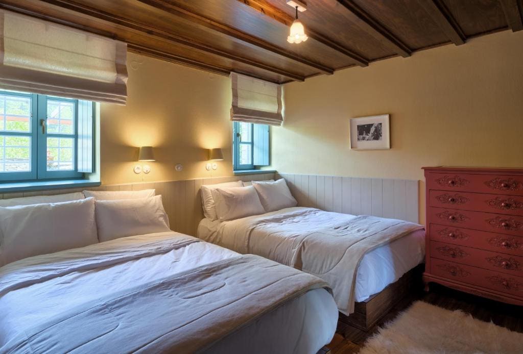 Quadruple Room room - Image 2