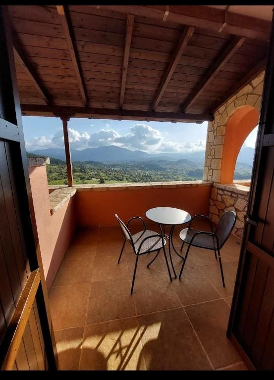 Double or Twin Room with Panoramic View room - Image 2