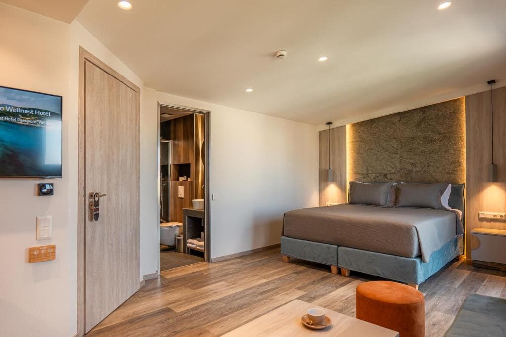 Penthouse Suite with Panoramic View room - Image 1