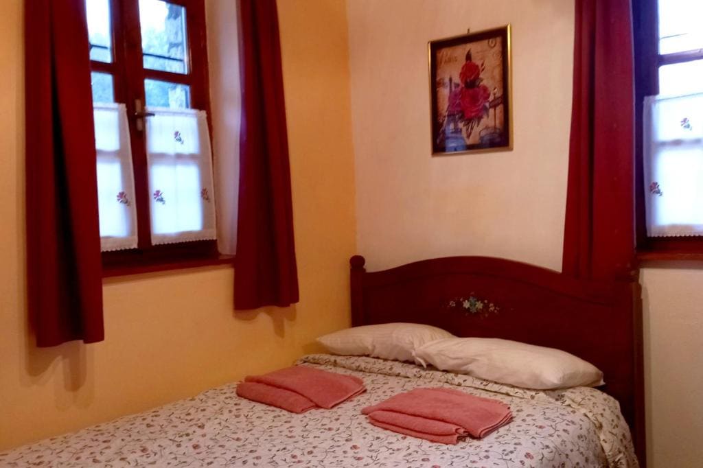 Deluxe Double Room room - Image 2