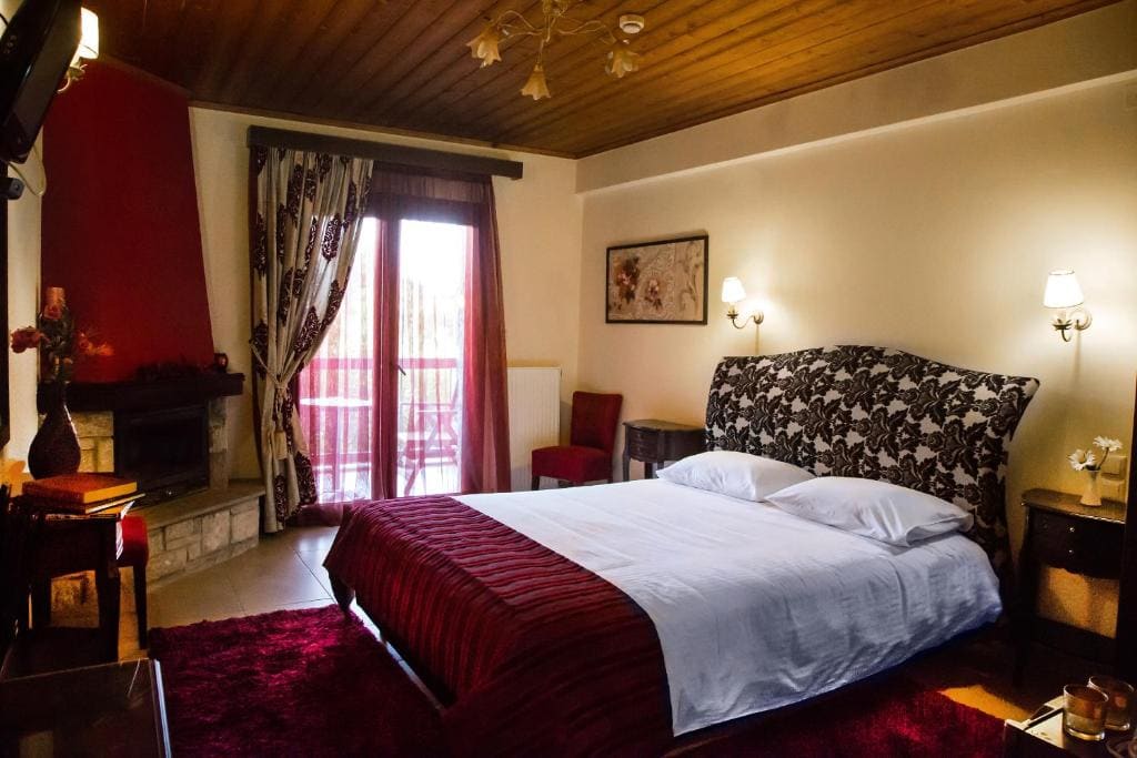 Standard Double Room with Fireplace room - Image 2