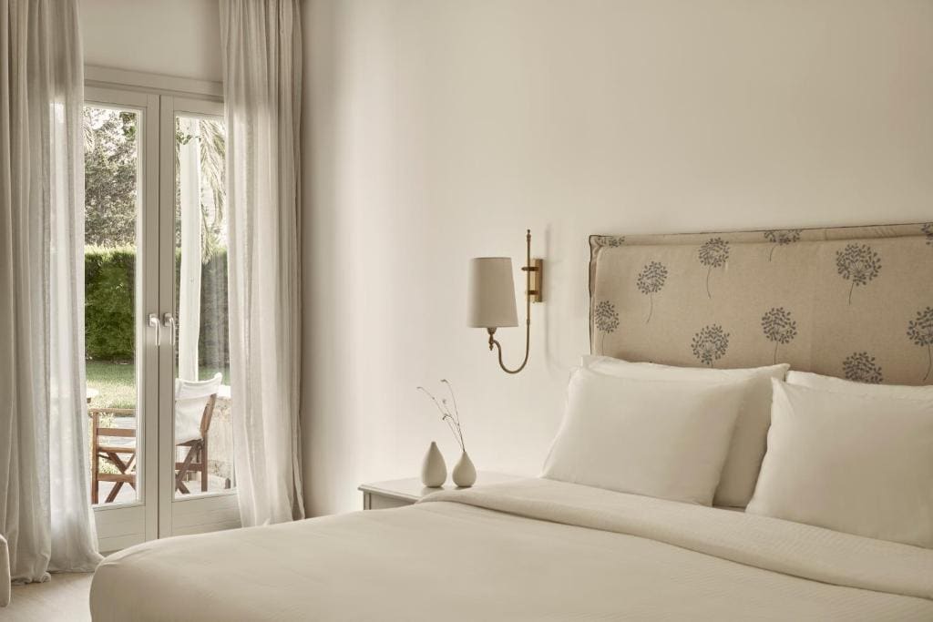 Deluxe Room room - Image 1