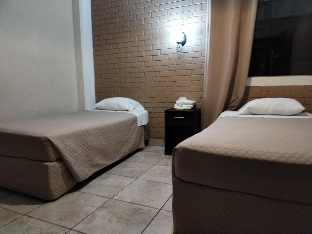 Twin Room room - Image 1