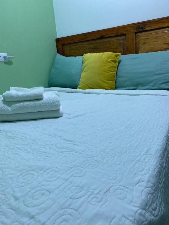Budget Double Room room - Image 2