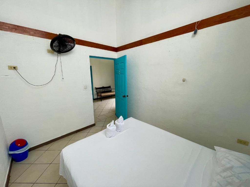 Standard Double Room with Shared Bathroom room - Image 1