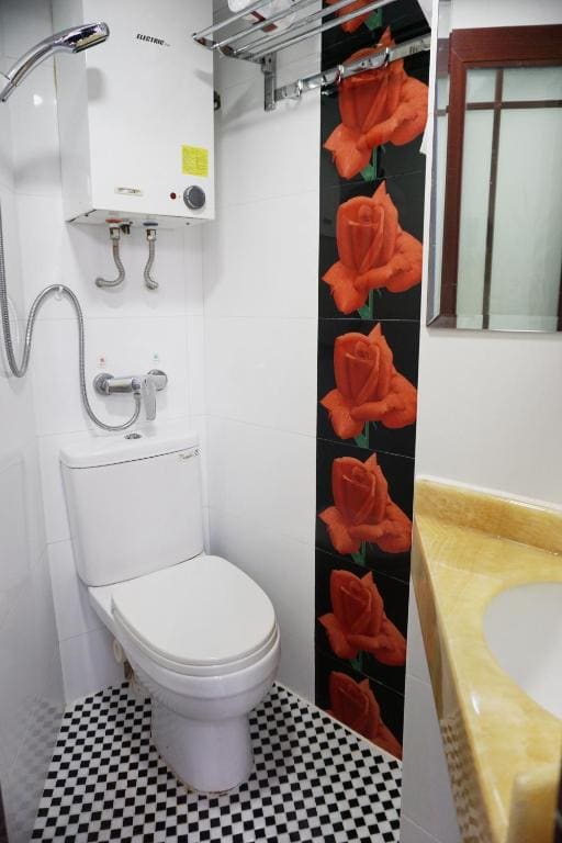 Quadruple Room room - Image 1