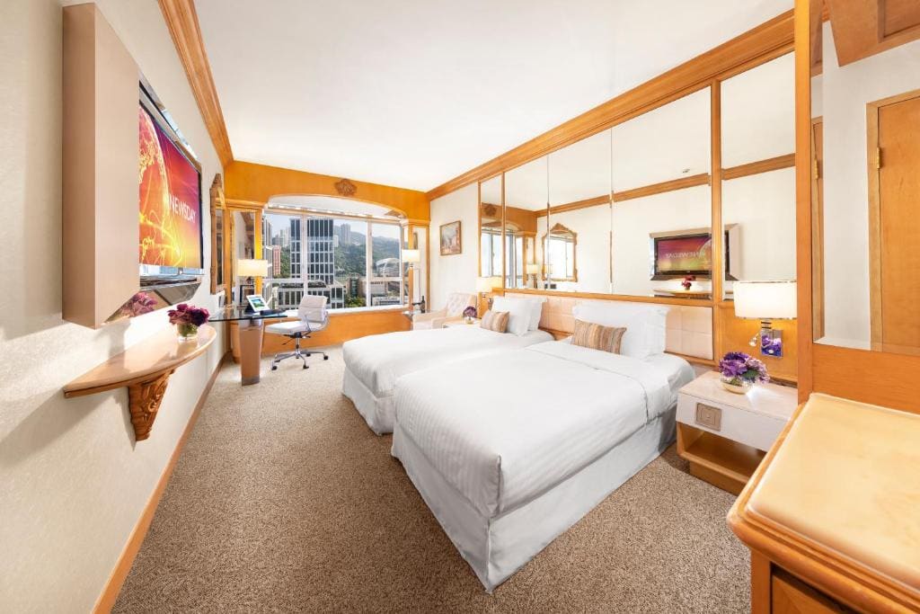 Deluxe Double or Twin Room room - Image 2