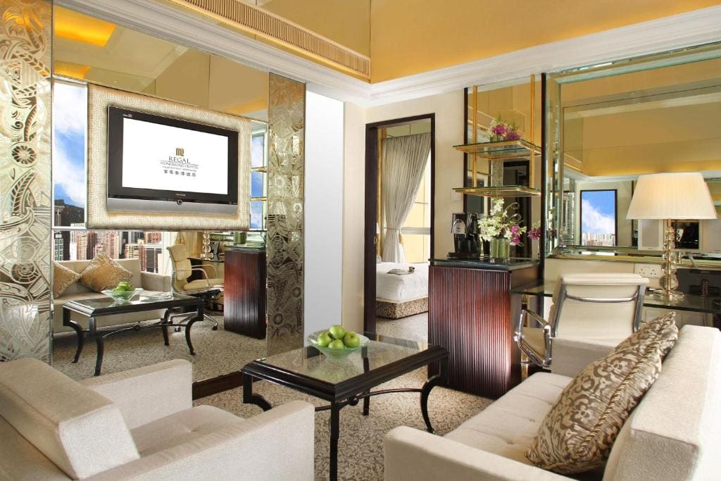Royale Suite room - Image 2