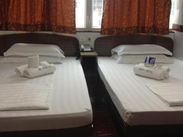 Deluxe Suite room - Image 2