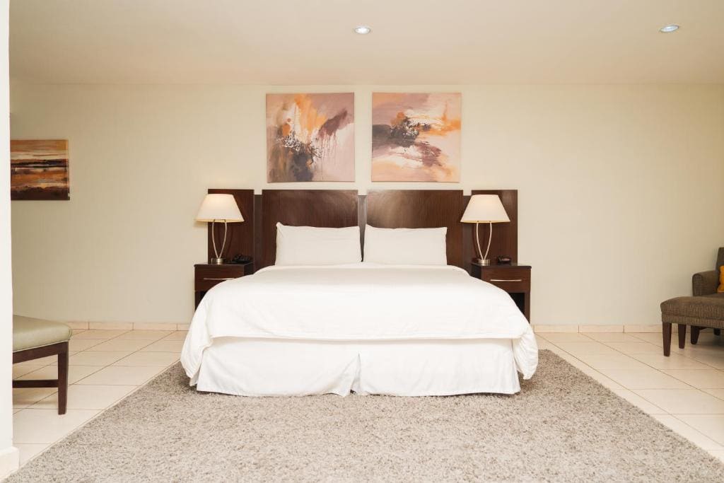 Suite room - Image 3