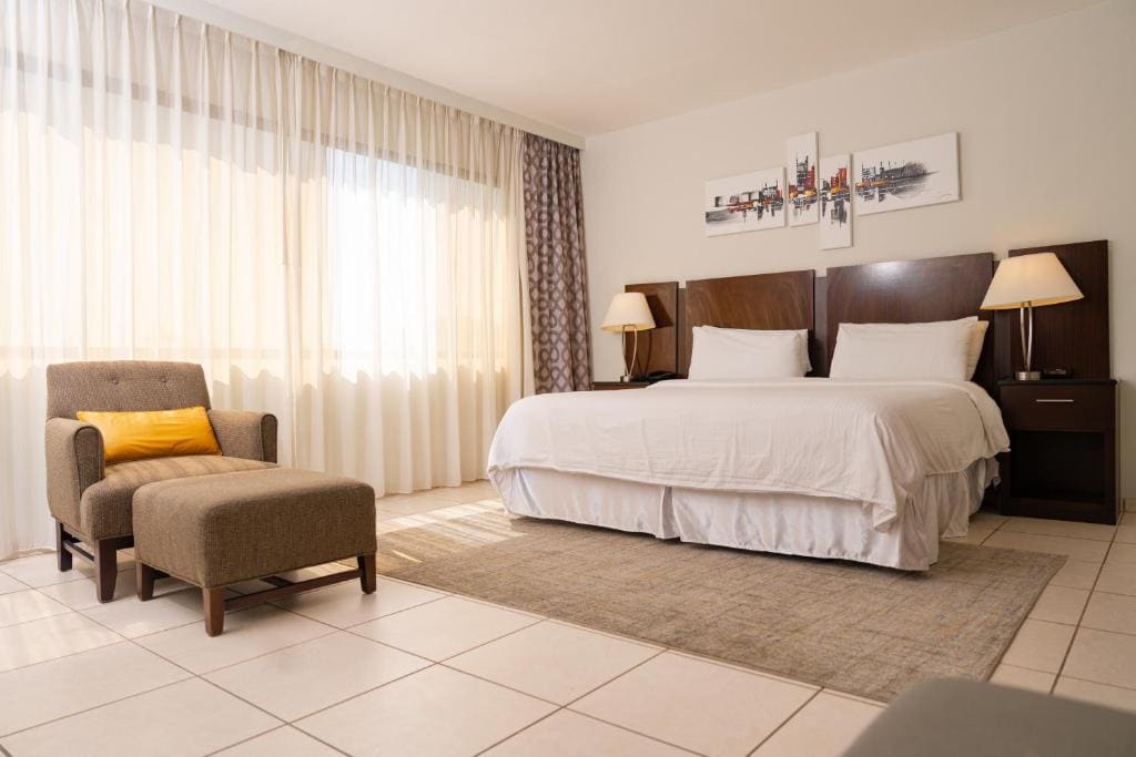 King Room room - Image 1