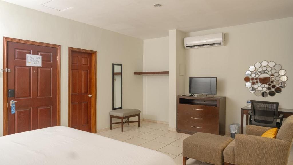 King Room room - Image 3