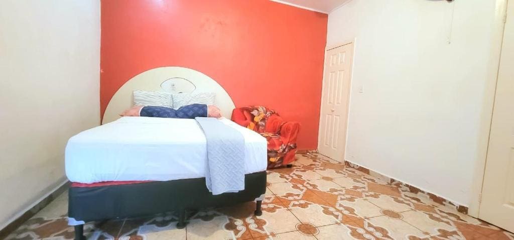 Deluxe Room room - Image 1